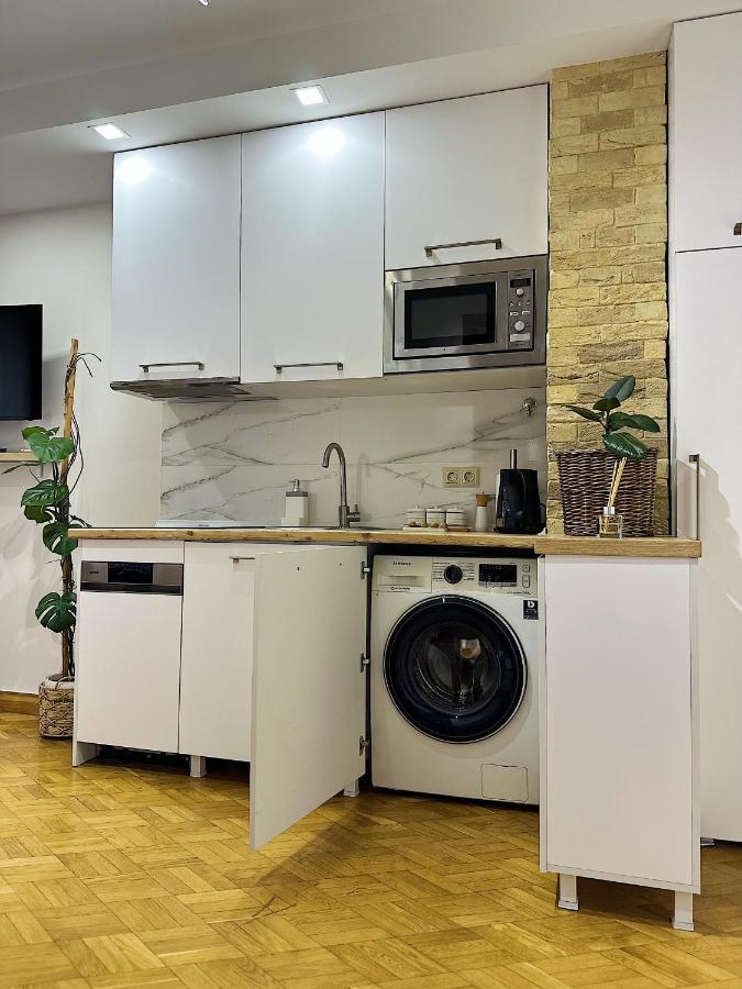 Apartment Batumi Esterno foto